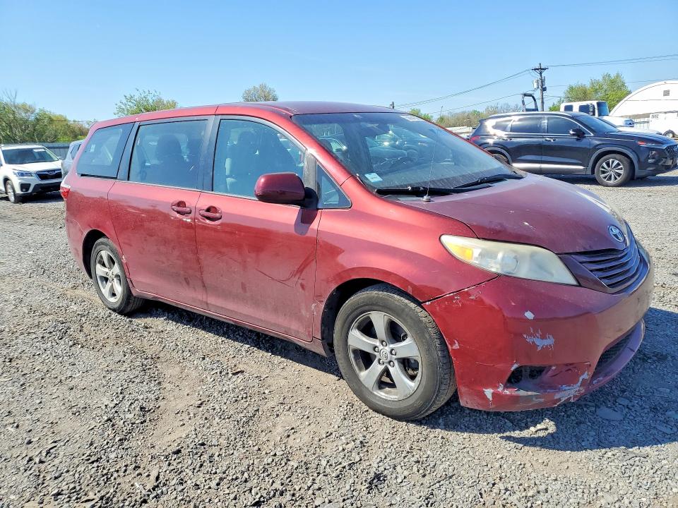 Продаж на аукціоні авто 2015 Toyota Sienna, vin: 5TDZK3DCXFS564915, номер лоту: 50984206