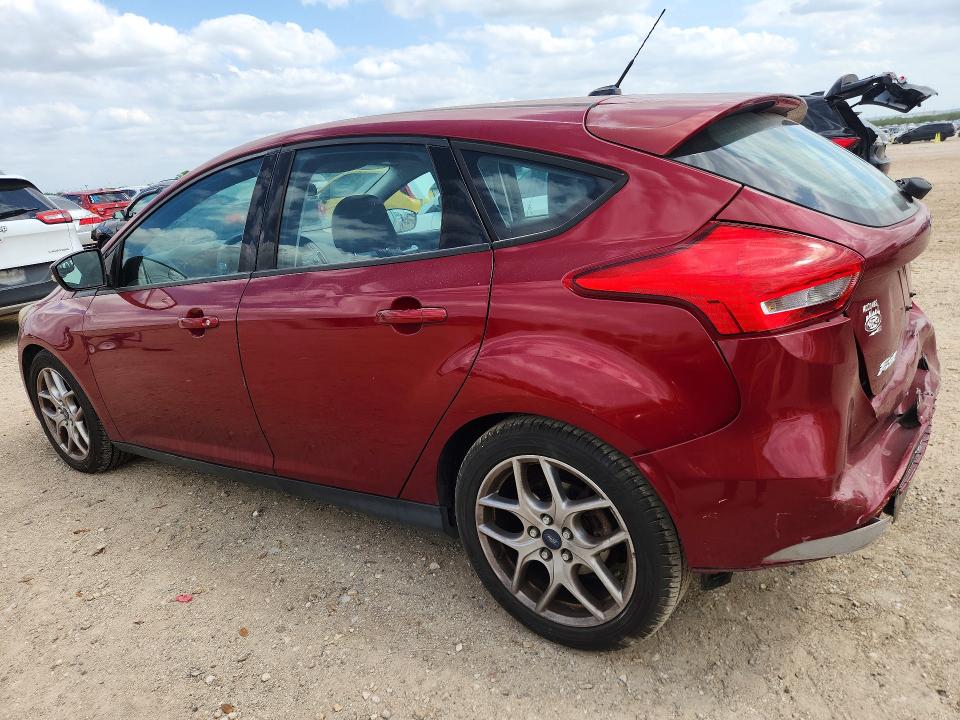 49673946 :رقم المزاد ، 1FADP3K20FL318419 vin ، 2015 Ford Focus مزاد بيع