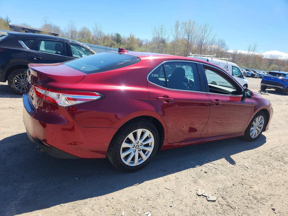 2019 Toyota Camry მანქანა იყიდება აუქციონზე, vin: 4T1B11HK7KU752030, აუქციონის ნომერი: 50981676