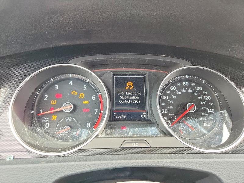 51658996 :رقم المزاد ، 3VW447AU7HM044857 vin ، 2017 Volkswagen Gti مزاد بيع