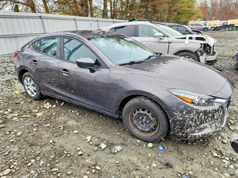 48620586 :رقم المزاد ، 3MZBN1U7XHM106260 vin ، 2017 Mazda 3 مزاد بيع