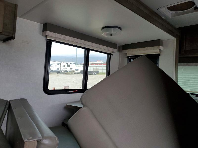 Продажа на аукционе авто 2022 Forest River Flagstaff 17e, vin: 4X4TFLB21NZ181599, номер лота: 49917406