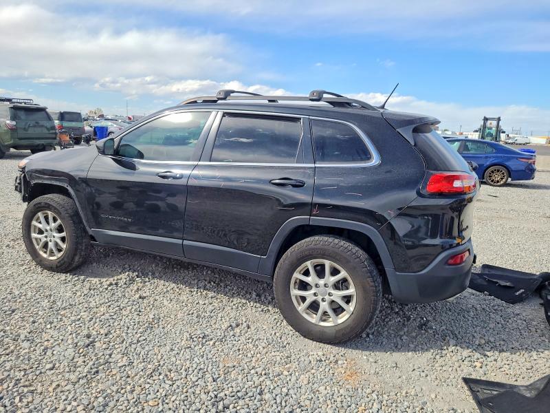 49663176 :رقم المزاد ، 1C4PJMCS8FW564792 vin ، 2015 Jeep Cherokee مزاد بيع