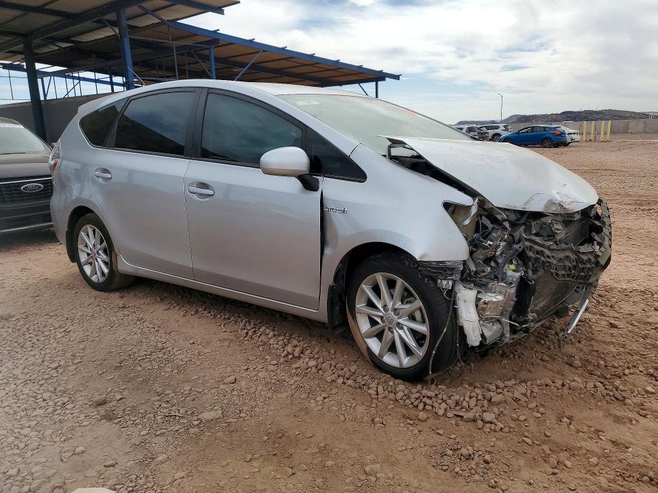 2013 Toyota Prius V მანქანა იყიდება აუქციონზე, vin: JTDZN3EU5D3266527, აუქციონის ნომერი: 50428506