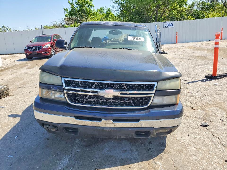 Продажа на аукционе авто 2006 Chevrolet Silverado, vin: 2GCEK13T761201404, номер лота: 50989676