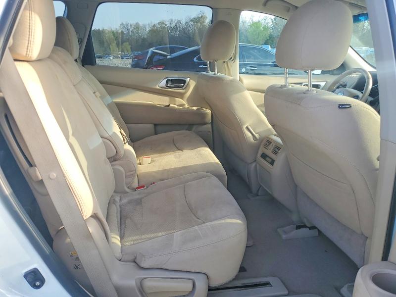 Продажа на аукционе авто 2015 Nissan Pathfinder, vin: 5N1AR2MN3FC696450, номер лота: 48233316