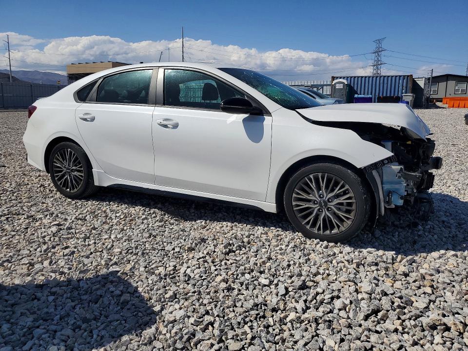 Продажа на аукционе авто 2022 Kia Forte, vin: 3KPF54AD8NE452197, номер лота: 51641056