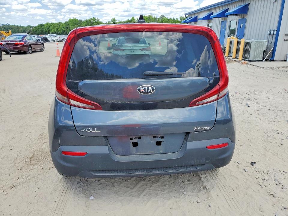 2021 Kia Soul მანქანა იყიდება აუქციონზე, vin: KNDJ23AU8M7782451, აუქციონის ნომერი: 51269356