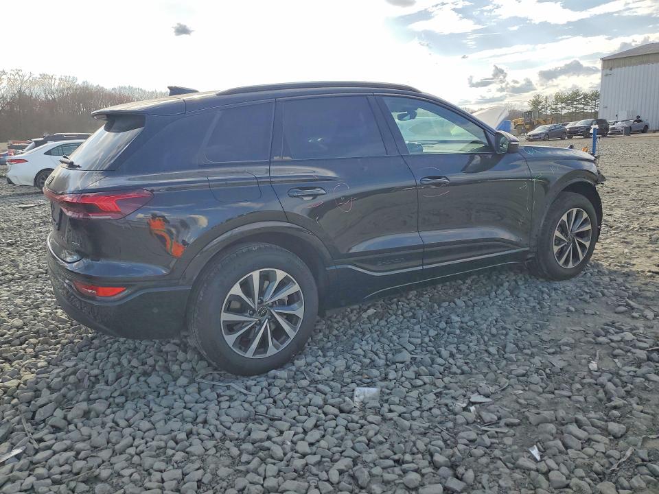 47879026 :رقم المزاد ، WA124BGF0SA028553 vin ، 2025 Audi Q6 E-tron مزاد بيع