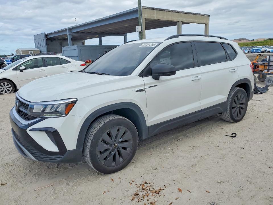 2024 Volkswagen Taos მანქანა იყიდება აუქციონზე, vin: 3VV5X7B27RM119393, აუქციონის ნომერი: 49797266