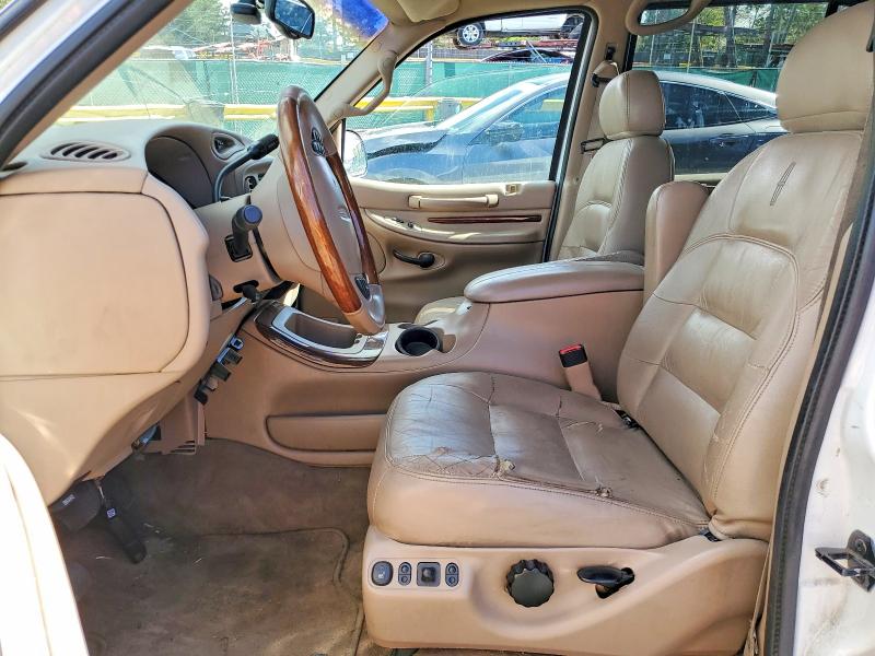 51429636 :رقم المزاد ، 5LMPU28A5XLJ34855 vin ، 1999 Lincoln Navigator مزاد بيع