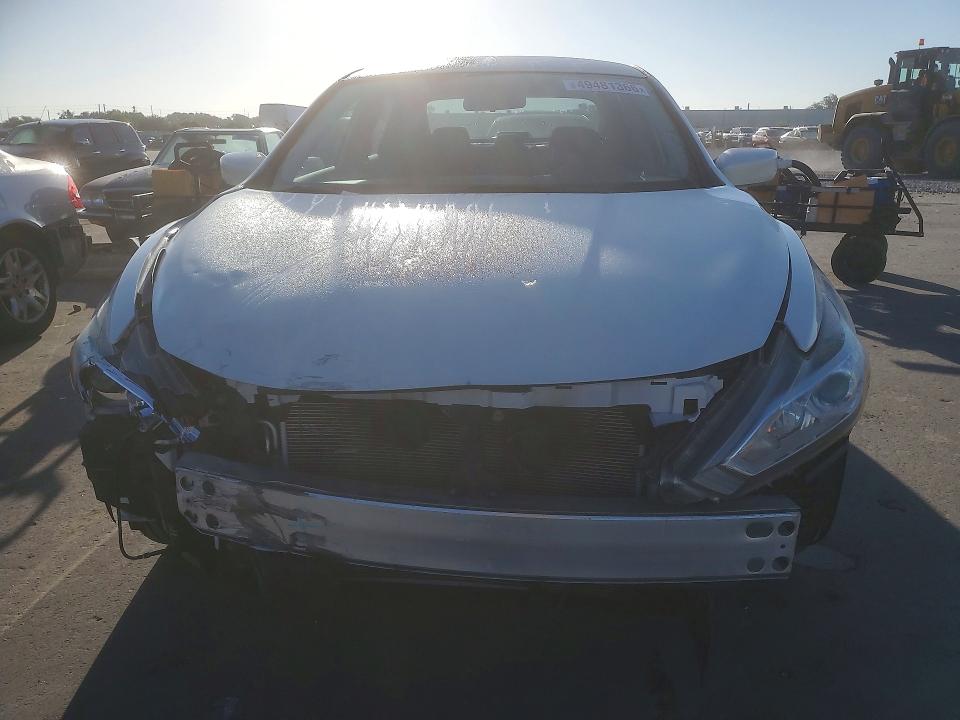 Продаж на аукціоні авто 2017 Nissan Altima, vin: 1N4AL3AP9HC194262, номер лоту: 49481366