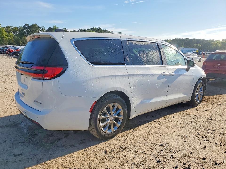Продаж на аукціоні авто 2026 Chrysler Pacifica, vin: 2C4RC1GG7TR243869, номер лоту: 48461356