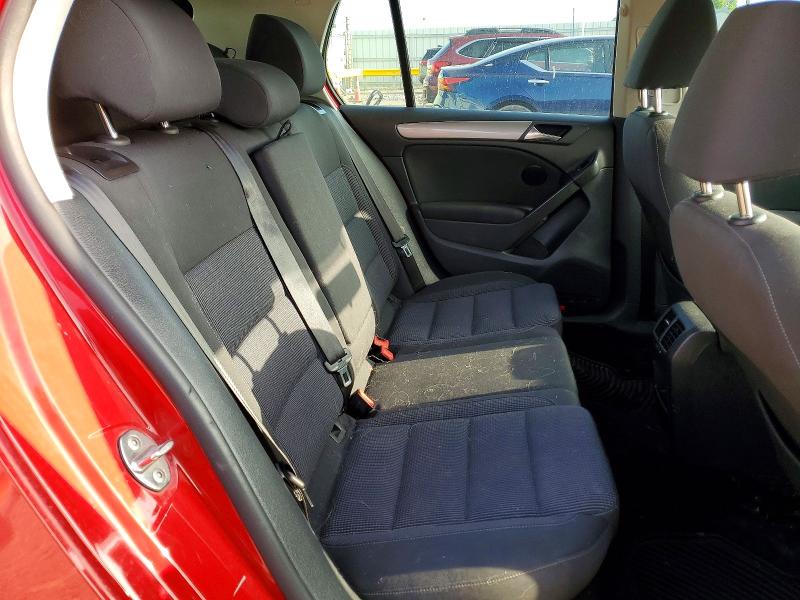 50578806 :رقم المزاد ، WVWDB7AJ0EW001374 vin ، 2014 Volkswagen Golf مزاد بيع
