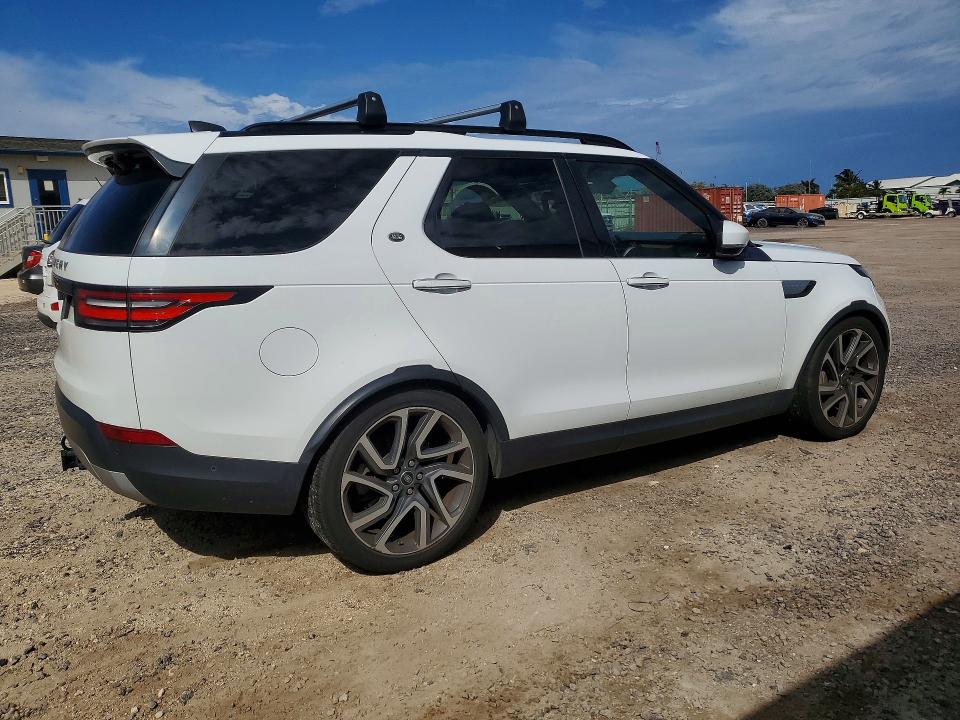 Auction sale of the 2018 Land Rover Discovery, vin: SALRT2RV2JA075358, lot number: 48769686