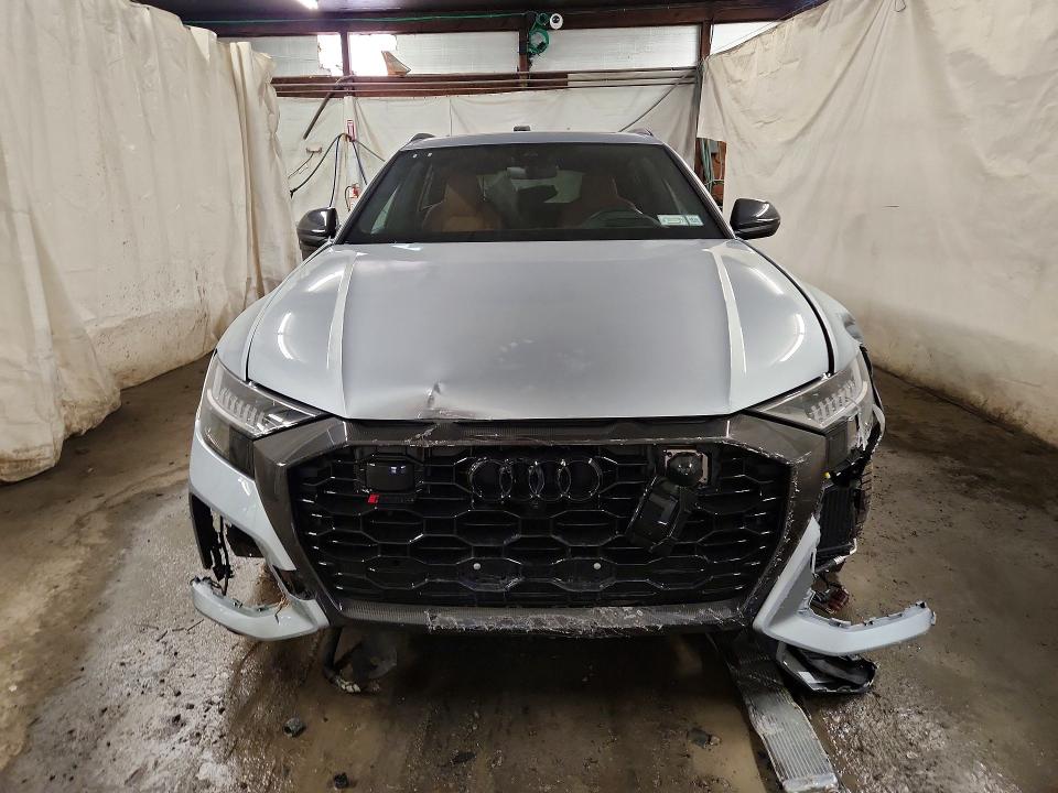 49279986 :رقم المزاد ، WU1ARBF14RD009654 vin ، 2024 Audi Rs Q8 مزاد بيع