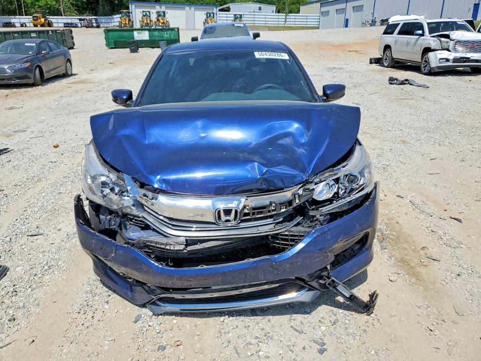 2017 Honda Accord მანქანა იყიდება აუქციონზე, vin: 1HGCR2F15HA141118, აუქციონის ნომერი: 50430286