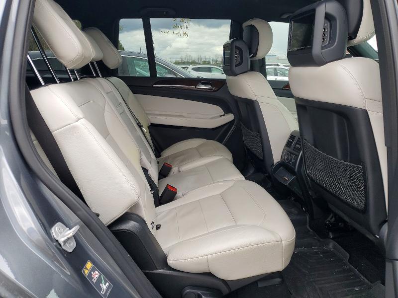 51465886 :رقم المزاد ، 4JGDF6EE7HA831147 vin ، 2017 Mercedes-benz Gls مزاد بيع