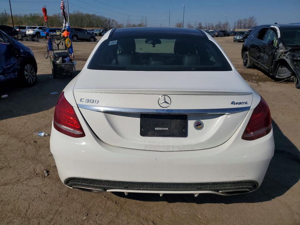 48767226 :رقم المزاد ، 55SWF4KB7HU195220 vin ، 2017 Mercedes-benz C مزاد بيع