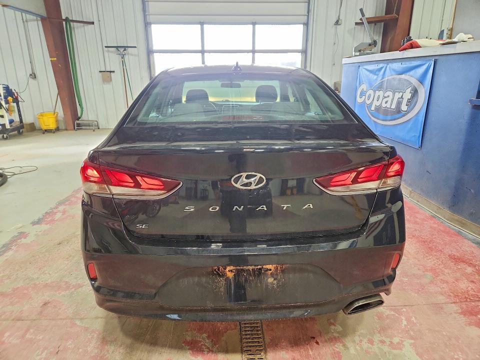 50130286 :رقم المزاد ، 5NPE24AF5JH676913 vin ، 2018 Hyundai Sonata مزاد بيع