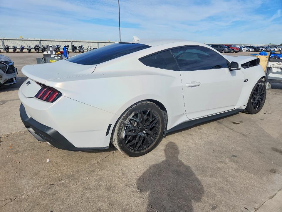 Продажа на аукционе авто 2024 Ford Mustang, vin: 1FA6P8CF0R5400554, номер лота: 49105706