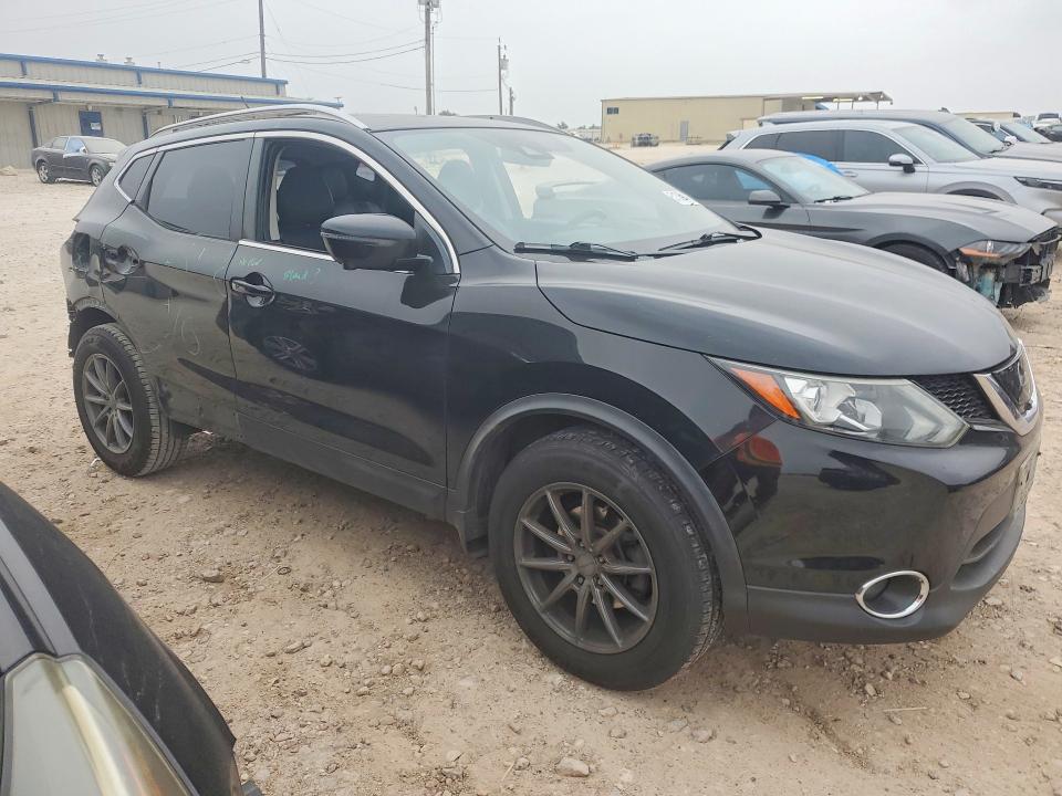 2017 Nissan Rogue Sport მანქანა იყიდება აუქციონზე, vin: JN1BJ1CP9HW015676, აუქციონის ნომერი: 51368466