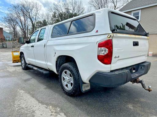 Продаж на аукціоні авто 2018 Toyota Tundra, vin: 5TFUY5F19JX762520, номер лоту: 79801235