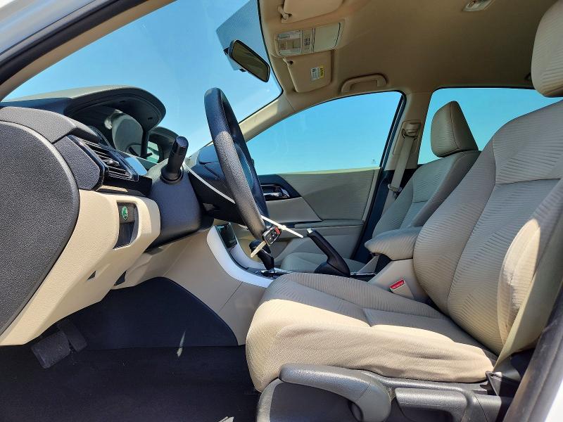 Auction sale of the 2017 Honda Accord, vin: 1HGCR2F36HA174520, lot number: 51883346