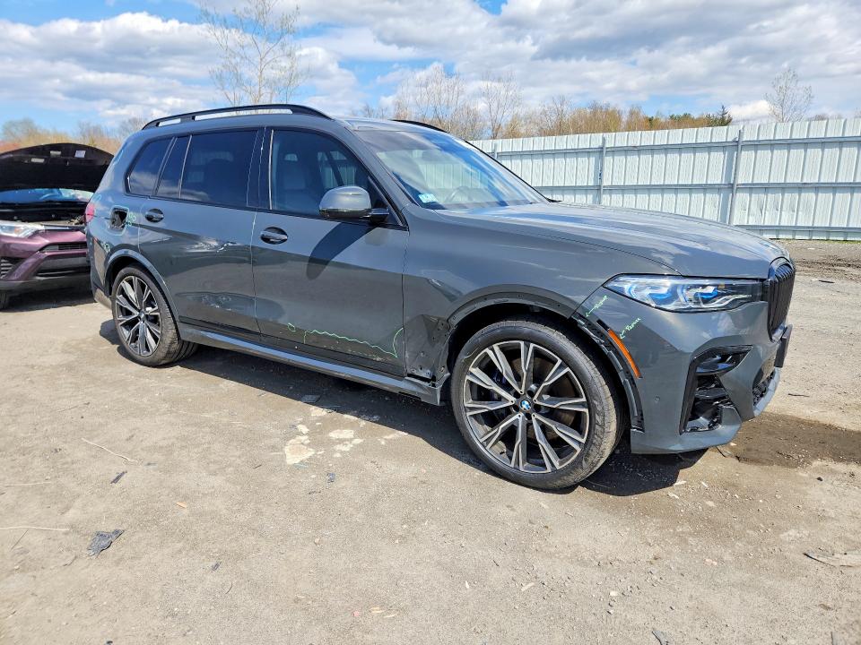 50469786 :رقم المزاد ، 5UXCX6C00N9J04917 vin ، 2022 Bmw X7 مزاد بيع