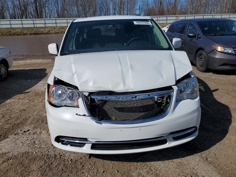 2016 Chrysler Town & Country მანქანა იყიდება აუქციონზე, vin: 2C4RC1BG8GR138710, აუქციონის ნომერი: 49437036