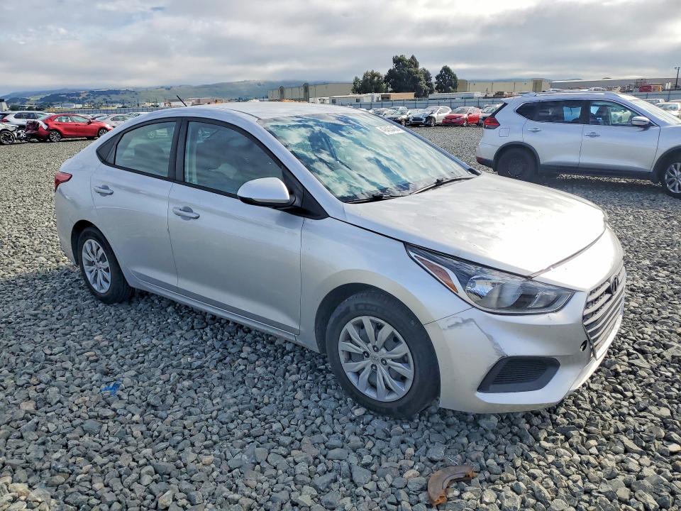 2021 Hyundai Accent მანქანა იყიდება აუქციონზე, vin: 3KPC24A6XME144427, აუქციონის ნომერი: 49455436