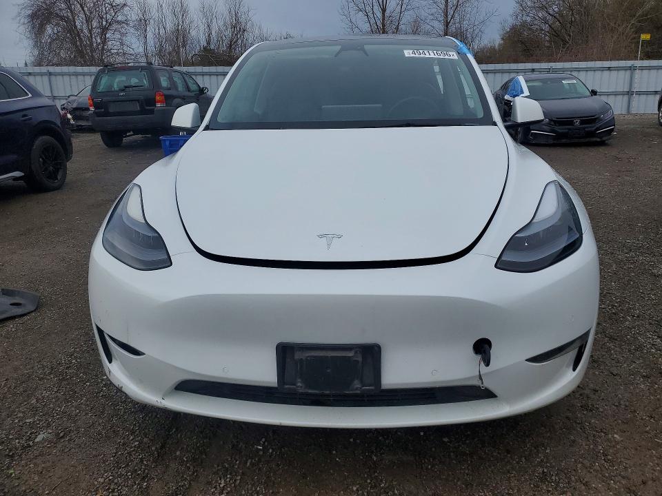 2022 Tesla Model Y მანქანა იყიდება აუქციონზე, vin: 7SAYGAEE4NF532940, აუქციონის ნომერი: 49411696