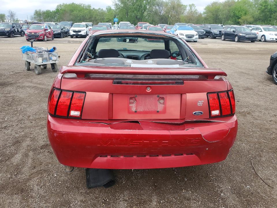 48995236 :رقم المزاد ، 1FAFP404X2F165110 vin ، 2002 Ford Mustang مزاد بيع