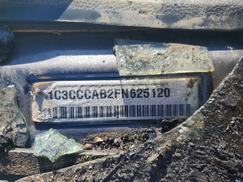49845716 :رقم المزاد ، 1C3CCCAB2FN625120 vin ، 2015 Chrysler 200 مزاد بيع