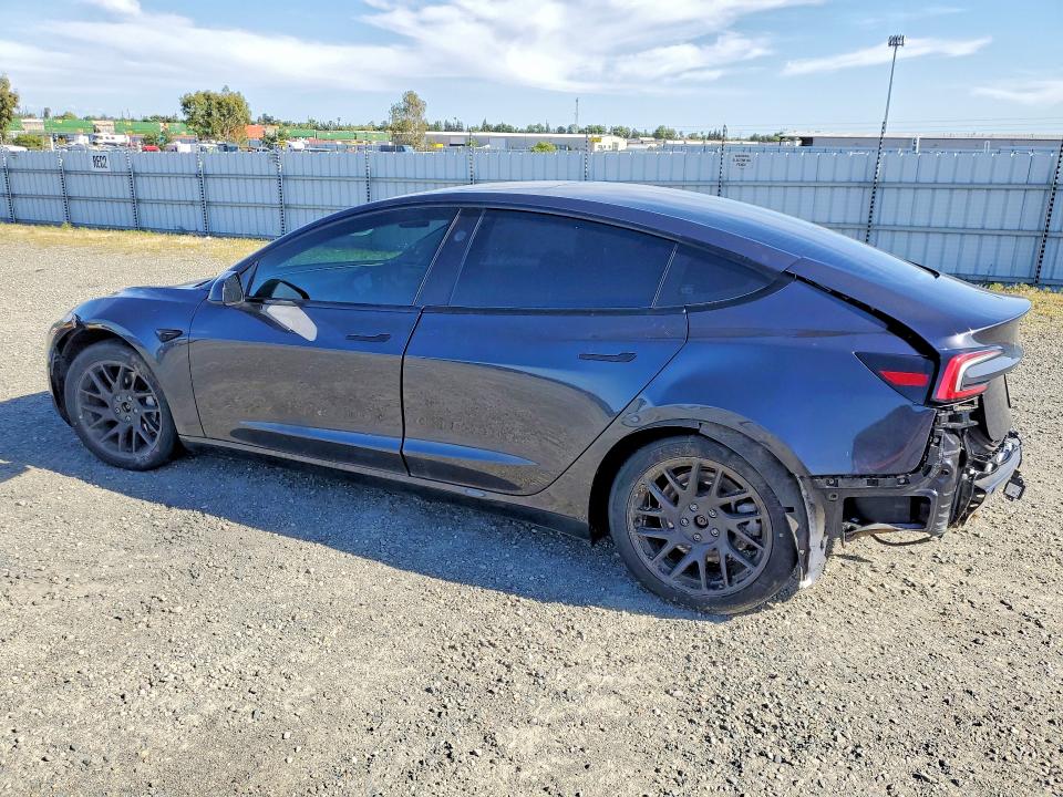Продаж на аукціоні авто 2024 Tesla Model 3, vin: 5YJ3E1EB4RF799200, номер лоту: 51173116