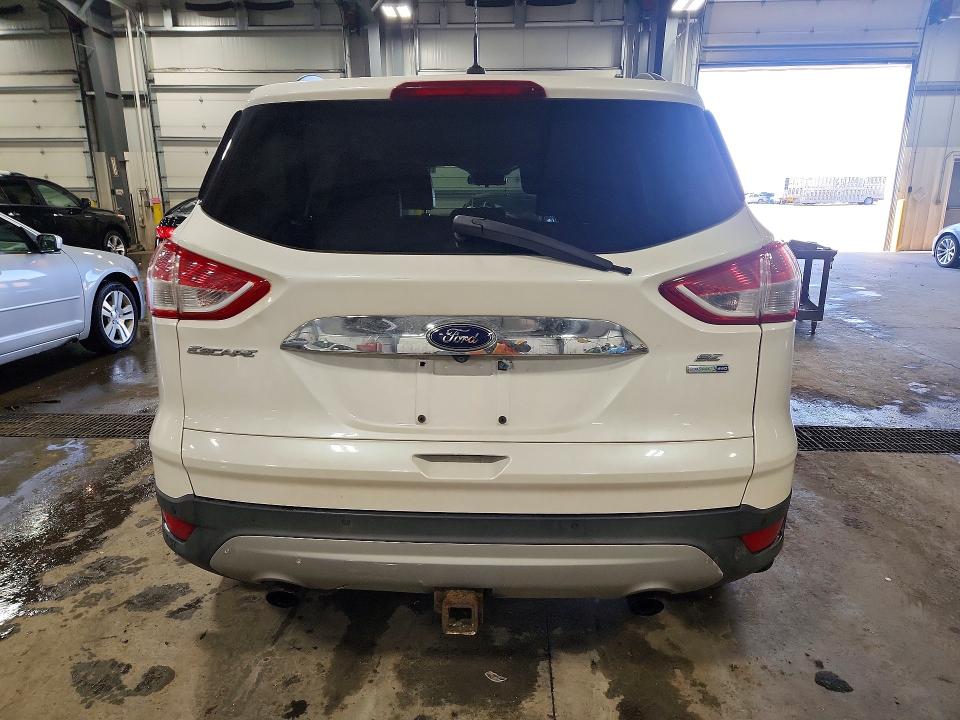 51568916 :رقم المزاد ، 1FMCU9G99GUC02537 vin ، 2016 Ford Escape مزاد بيع