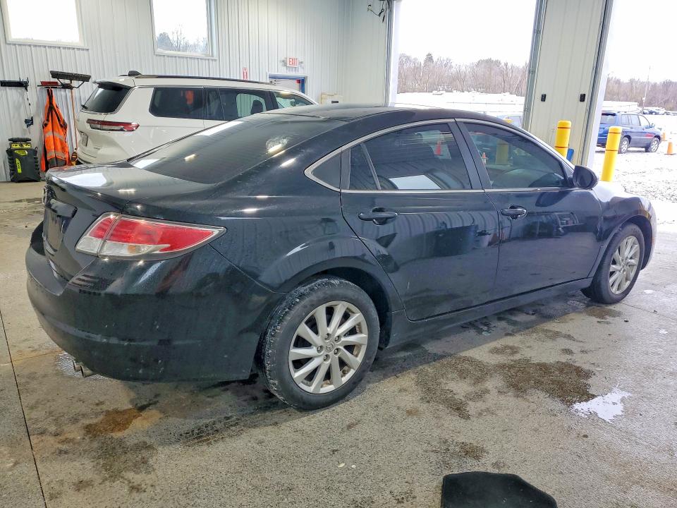 48526236 :رقم المزاد ، 1YVHZ8CH9B5M11860 vin ، 2011 Mazda 6 مزاد بيع