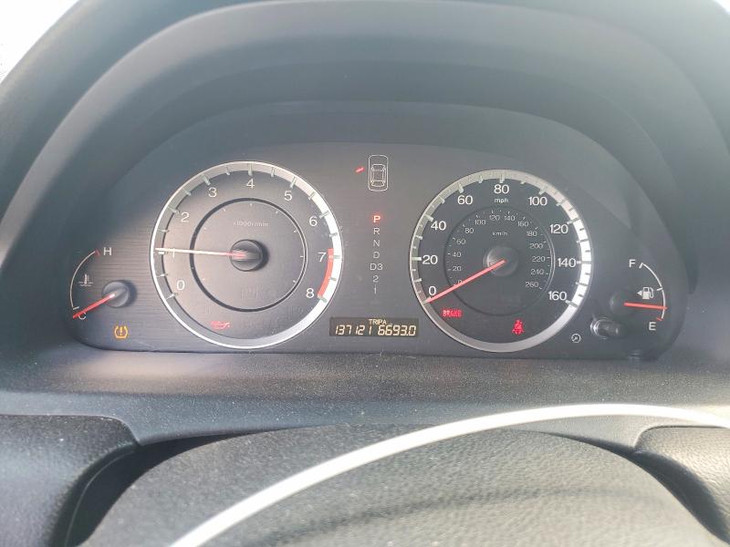 48939556 :رقم المزاد ، 1HGCP3F84BA025134 vin ، 2011 Honda Accord مزاد بيع