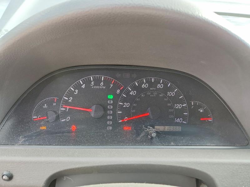 50217216 :رقم المزاد ، JTDBE32K753026028 vin ، 2005 Toyota Camry مزاد بيع