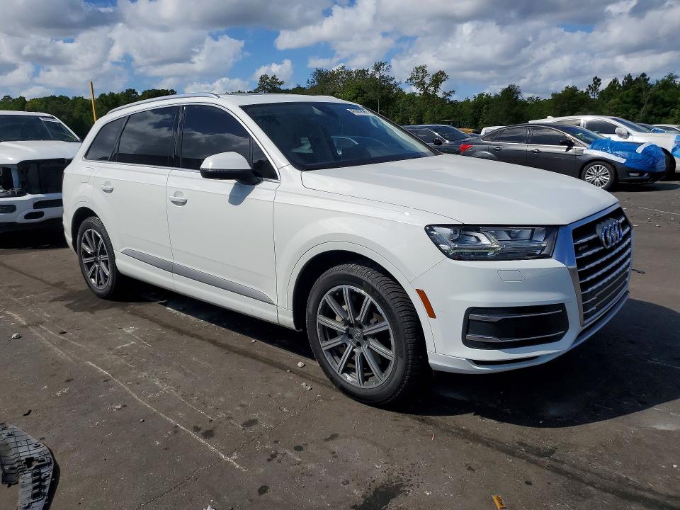 Продаж на аукціоні авто 2017 Audi Q7, vin: WA1LAAF73HD022898, номер лоту: 48602896