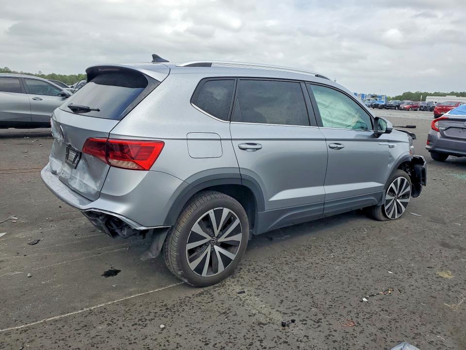 Auction sale of the 2024 Volkswagen Taos, vin: 3VVEX7B27RM101282, lot number: 48936786