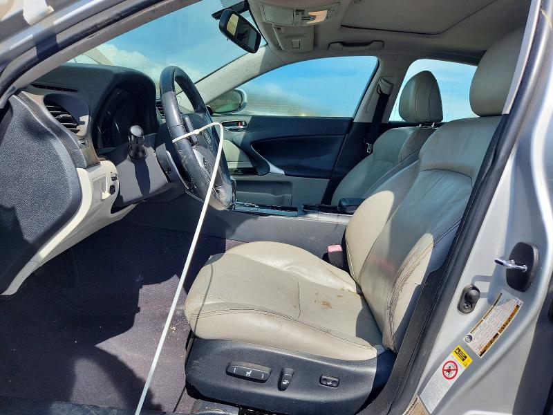 48535676 :رقم المزاد ، JTHBF5C2XB5132074 vin ، 2011 Lexus Is 250 مزاد بيع