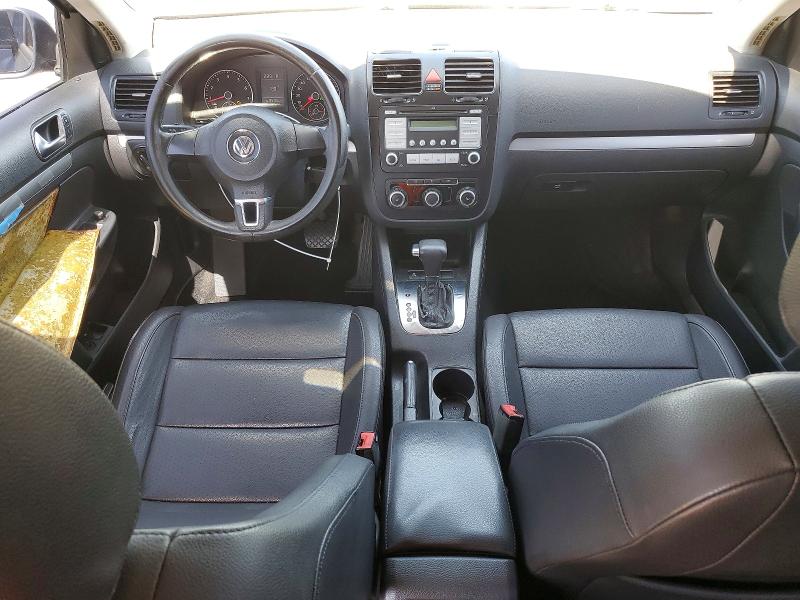 2010 Volkswagen Jetta მანქანა იყიდება აუქციონზე, vin: 3VWAZ7AJ2AM131193, აუქციონის ნომერი: 51571566