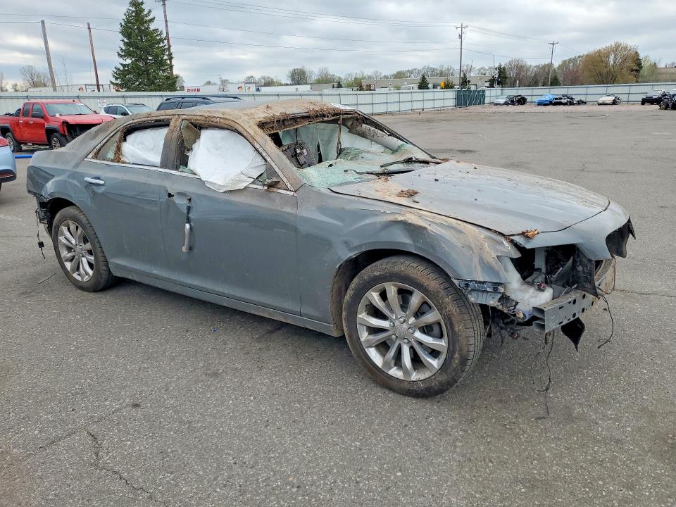 50694596 :رقم المزاد ، 2C3CCAKGXJH160392 vin ، 2018 Chrysler 300 مزاد بيع