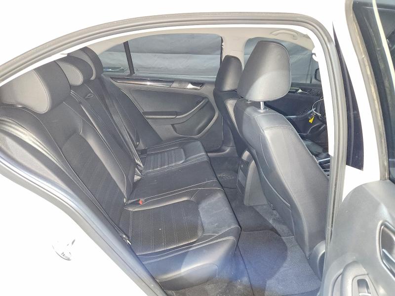 49157036 :رقم المزاد ، 3VWL17AJ9HM289895 vin ، 2017 Volkswagen Jetta مزاد بيع