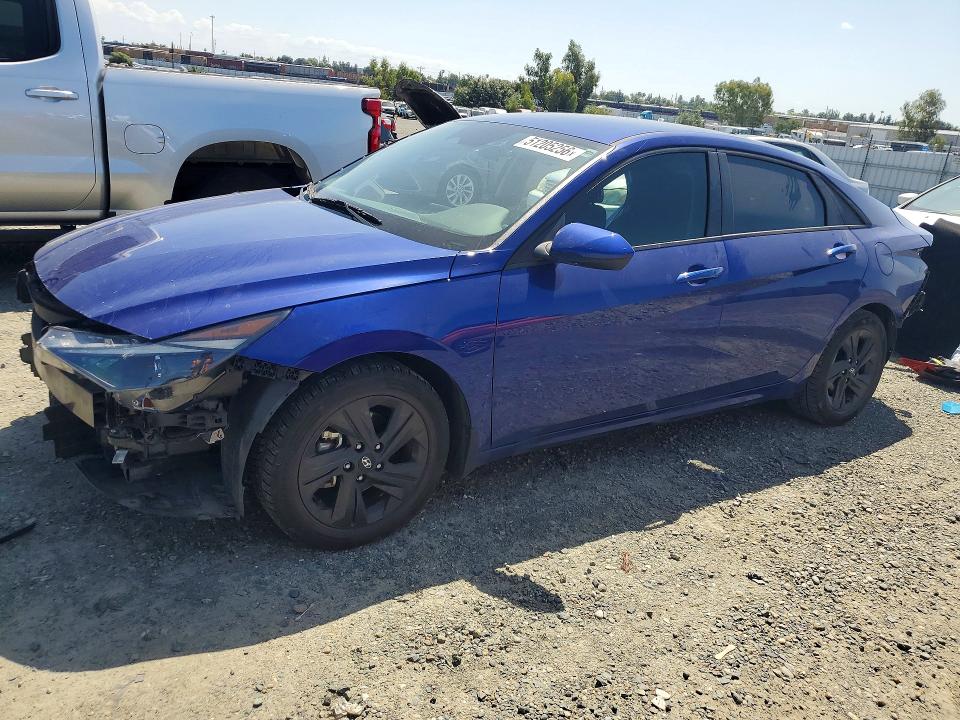 51205256 :رقم المزاد ، 5NPLM4AG8PH102969 vin ، 2023 Hyundai Elantra مزاد بيع