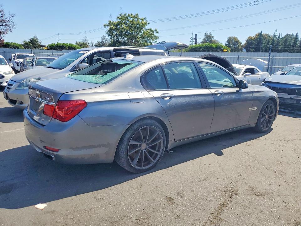 51444556 :رقم المزاد ، WBAKC6C58AC393642 vin ، 2010 Bmw 750 مزاد بيع