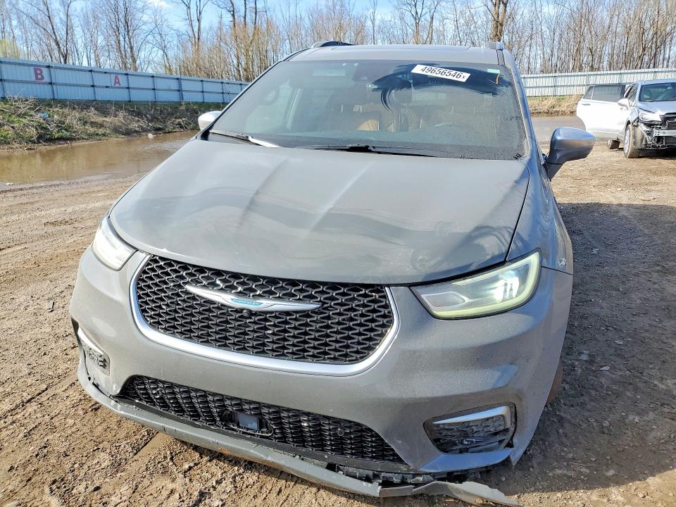 49656546 :رقم المزاد ، 2C4RC1N73MR590510 vin ، 2021 Chrysler Pacifica مزاد بيع