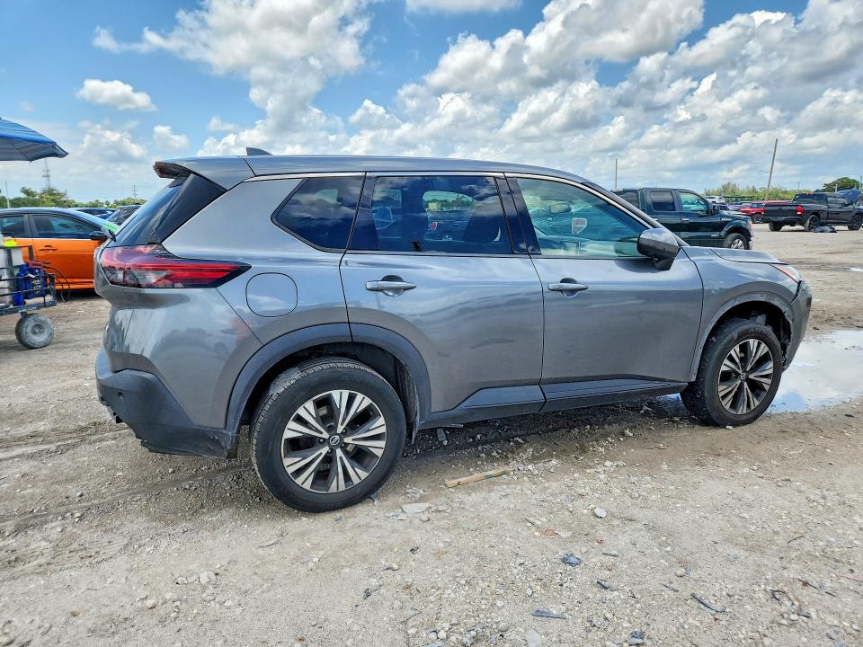 Продаж на аукціоні авто 2021 Nissan Rogue, vin: 5N1AT3BA1MC720622, номер лоту: 50423176