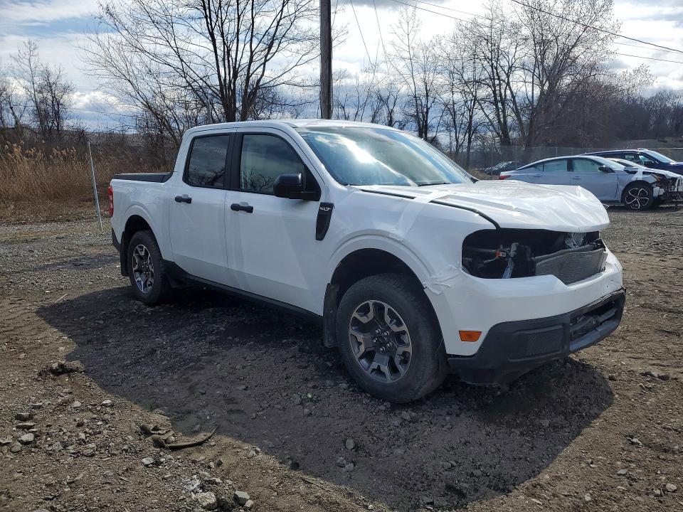47038026 :رقم المزاد ، 3FTTW8J98RRB81479 vin ، 2024 Ford Maverick مزاد بيع